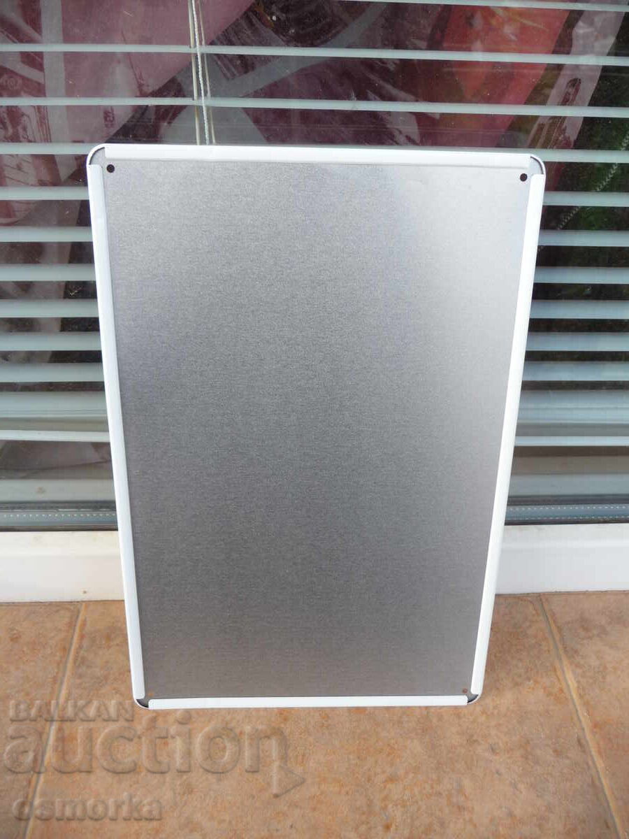 Аукцион Метална табела еротика Разсъблечена блондинка татуси хубави Аукцион Метална табела еротика Разсъблечена блондинка татуси хубави