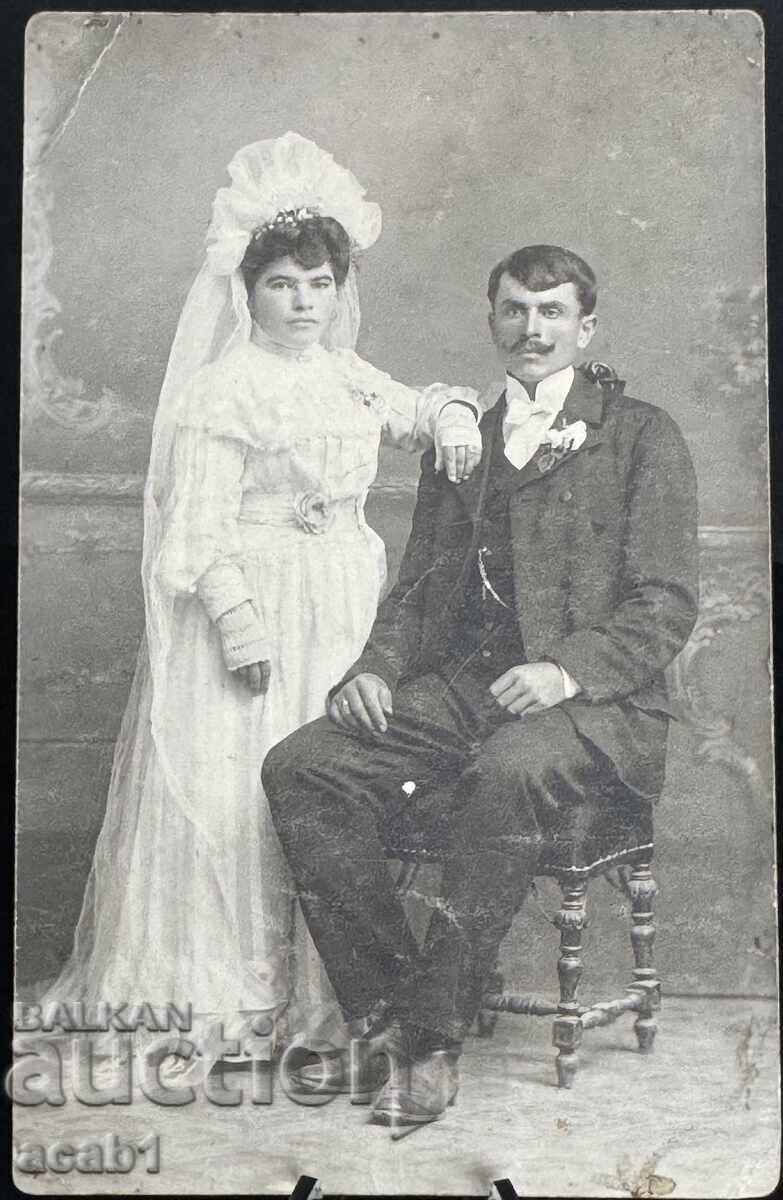 Νεόνυμφοι παλιά φωτογραφία στούντιο