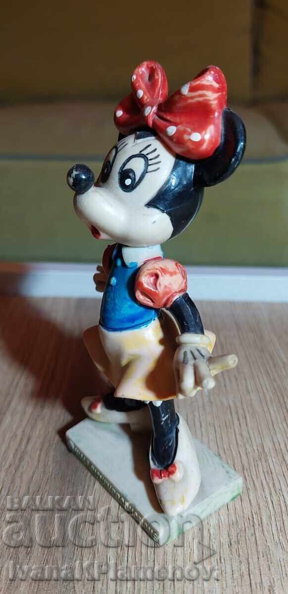 Auction  Collectors figure