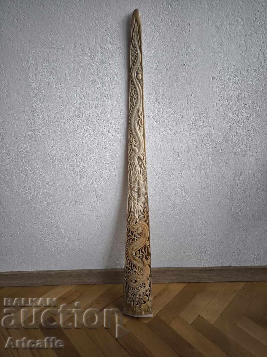 Κέρατο κόκκαλο ξιφία, χαραγμένο με Δράκους - 7 Κέρατο κόκκαλο ξιφία, χαραγμένο με Δράκους - 7