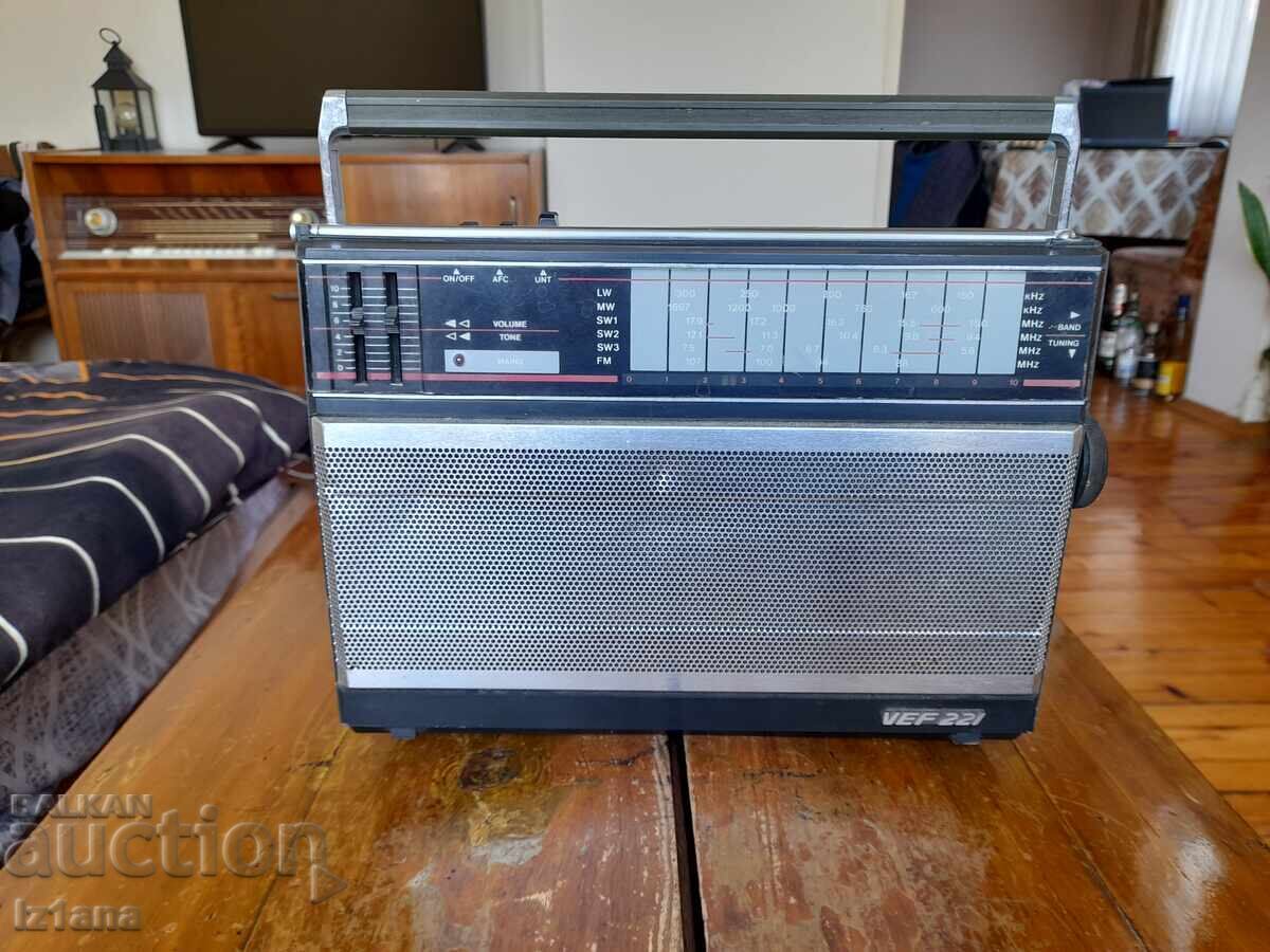 Radio vechi, receptor radio VEF, VEF 221 Radio vechi, receptor radio VEF, VEF 221