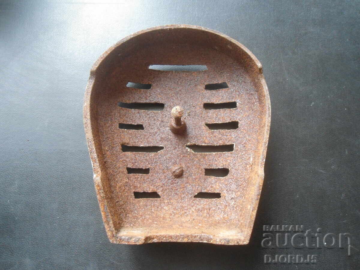 Δημοπρασία Εφαρμογή από παλιά σόμπα στερεών καυσίμων