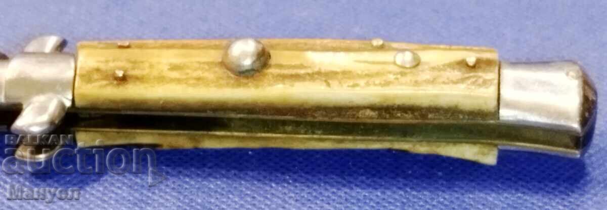 Παράδοση Παλιό στιλέτο "ROSTFREI"