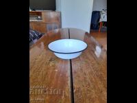 Παλιά σμαλτωμένη λεκάνη