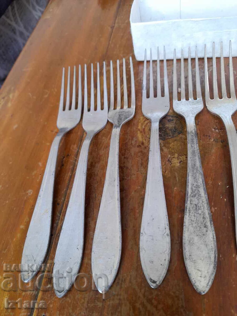 Δημοπρασία Παλιά κασσιτερωμένα πιρούνια