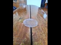 Стара метална решетка за сифон