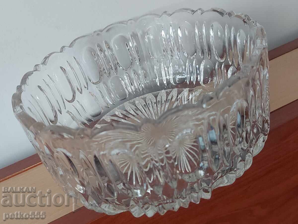 Delivery of Crystal Bowl Fruit Bowl Candy Dish Delivery of Crystal Bowl Fruit Bowl Candy Dish
