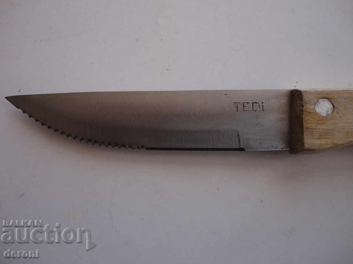 Υπέροχο μαχαίρι Tedi με τιμή 10.00 BGN | € 5.11