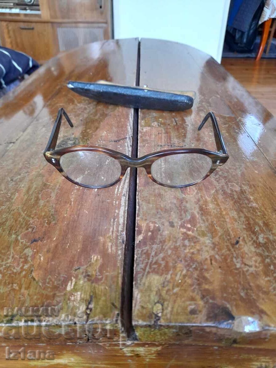 Παράδοση Παλιά συνταγογραφούμενα γυαλιά