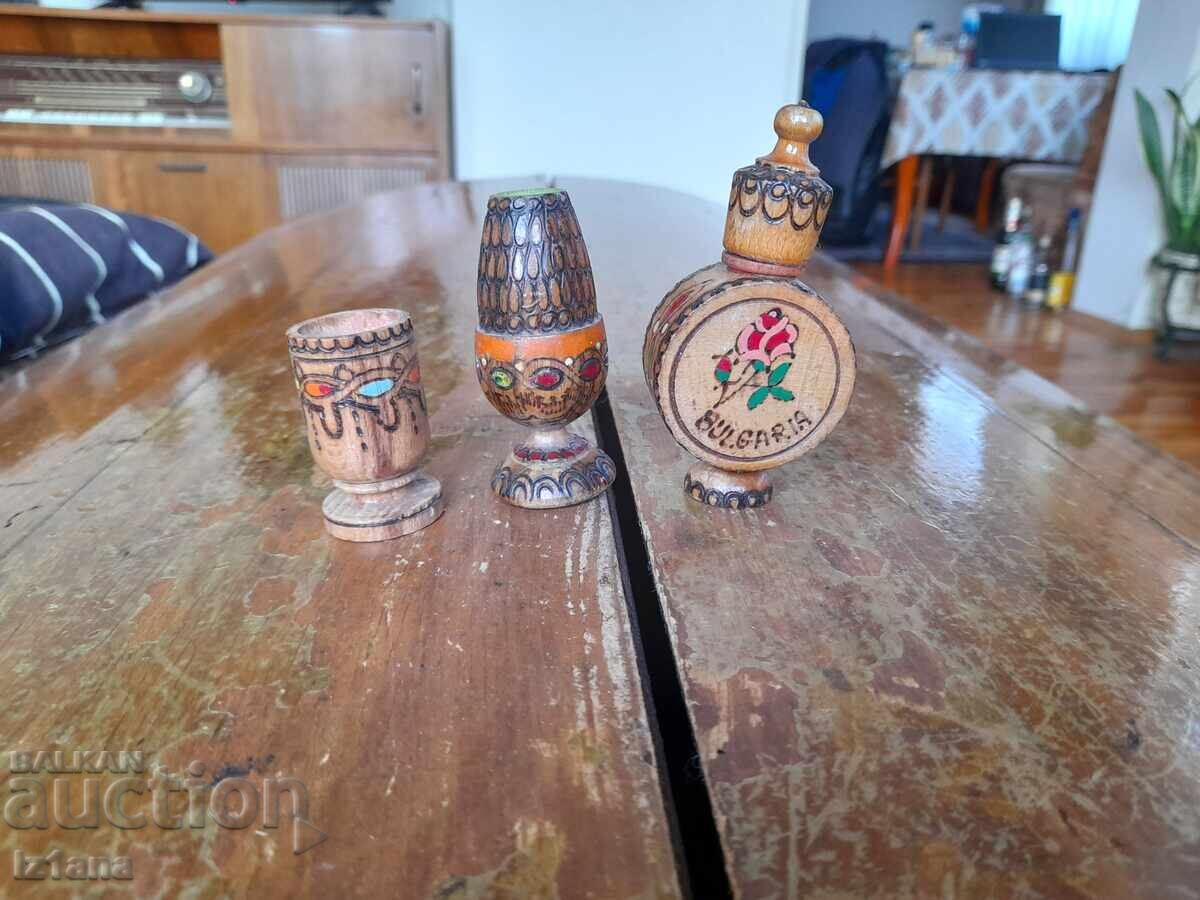 Δημοπρασία Παλιά ξύλινα σουβενίρ