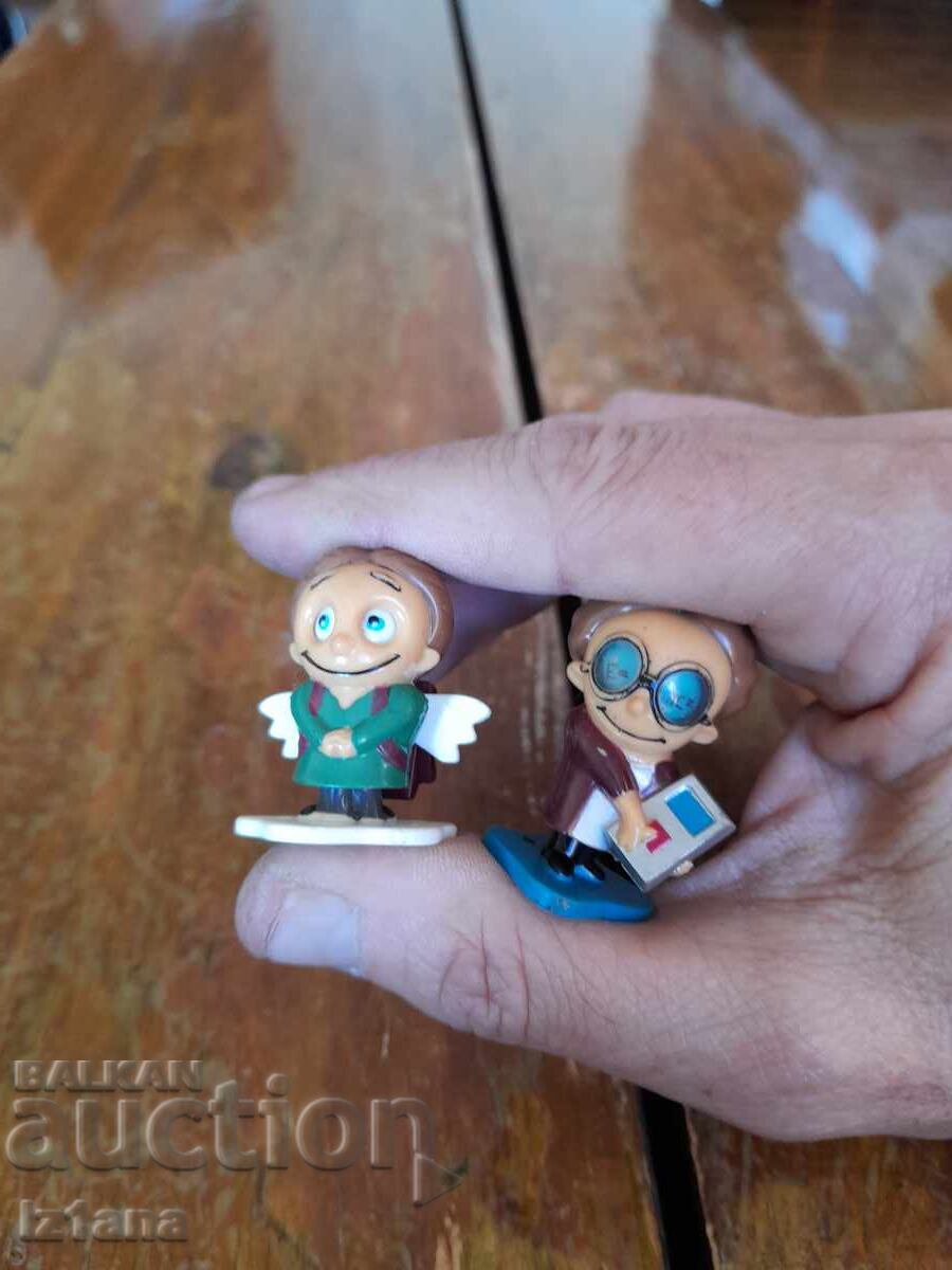 Jucării vechi, figurine cu preț 22.00 BGN | € 11.25