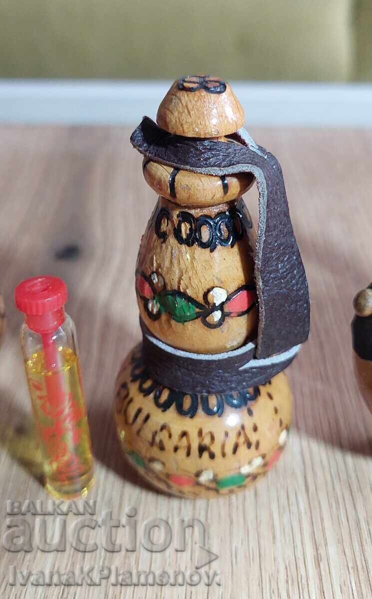 Δημοπρασία Σουβενίρ ξύλινα φυλαχτά ρετρό για συλλέκτες