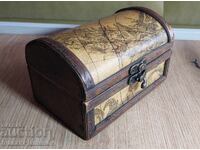 Cutie din lemn pentru cunoscători