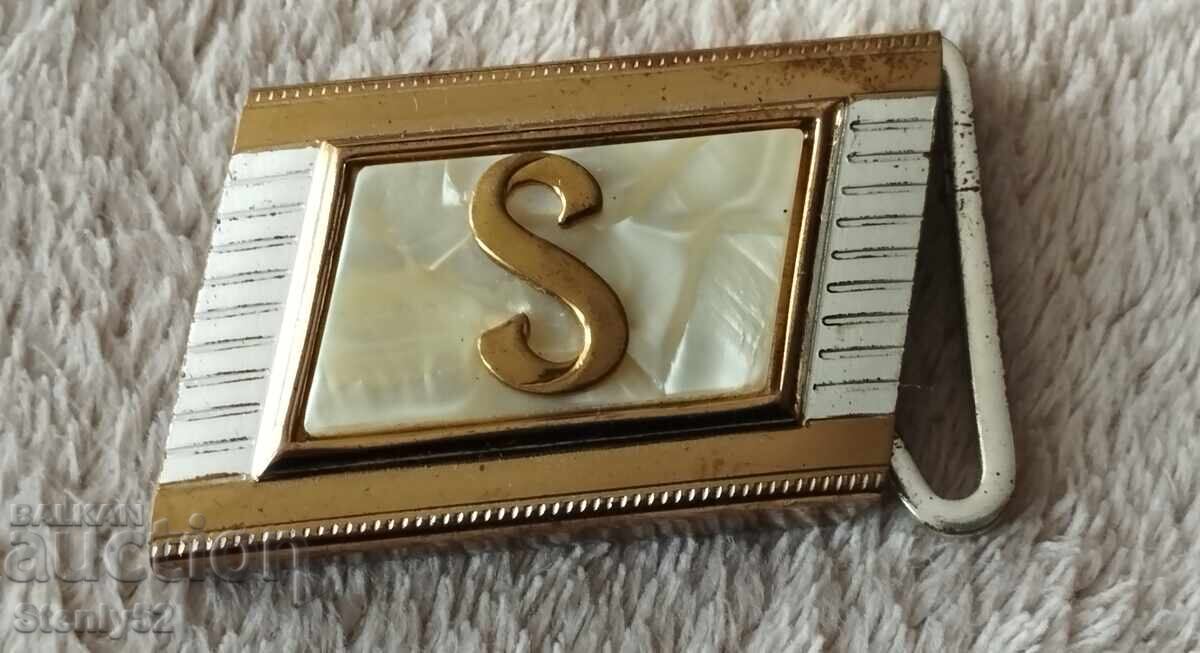 Αλουμινένια αγκράφα ζώνης με μαργαριτάρι Αλουμινένια αγκράφα ζώνης με μαργαριτάρι