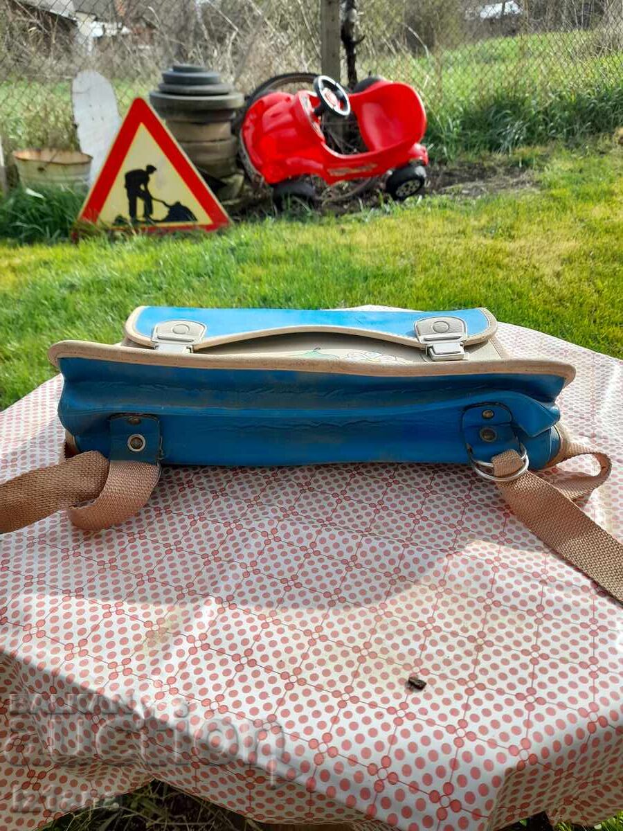 Παλιά σχολική τσάντα - 5 Παλιά σχολική τσάντα - 5