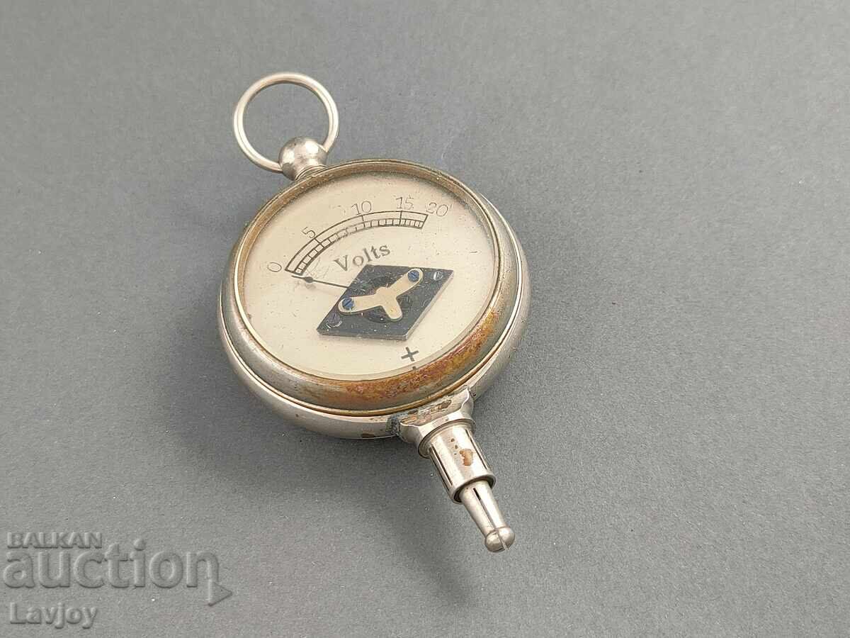 Voltmetru de buzunar german cu preț 70.00 BGN | € 35.79 Voltmetru de buzunar german cu preț 70.00 BGN | € 35.79