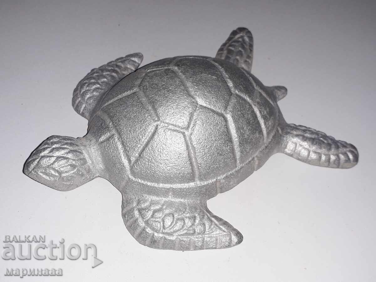 FIGURE. ALUMINUM with price € 4.09 | 8.00 BGN