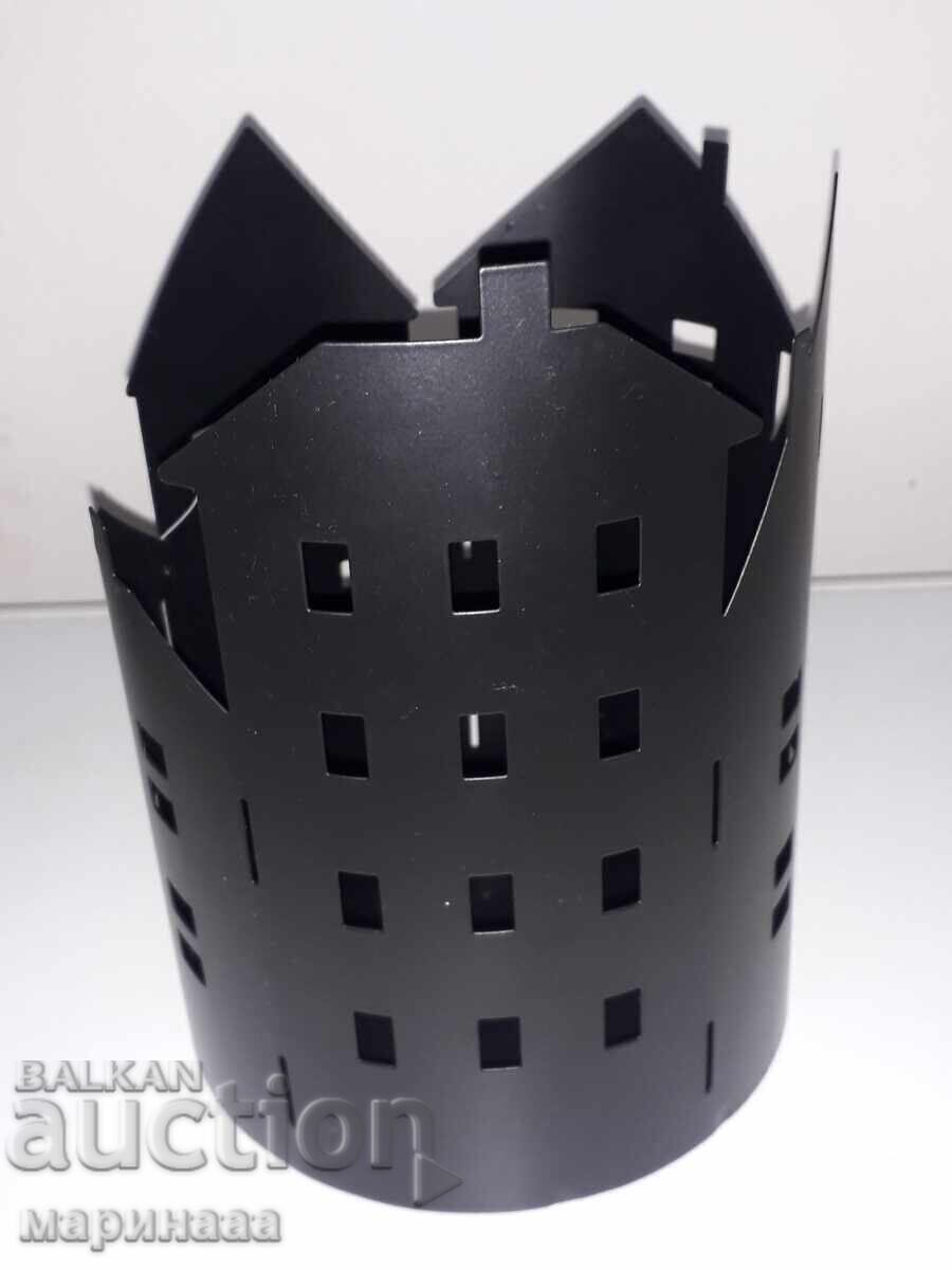 НОВ ГОЛЯМ СВЕЩНИК с цена € 2.05 | 4.01 лв.