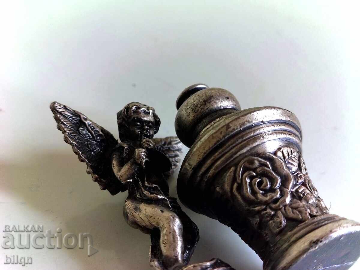 Auction Uniquely Beautiful Old Bronze Perfume Bottle Auction Uniquely Beautiful Old Bronze Perfume Bottle