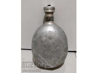 Canistra de aluminiu bulgărească