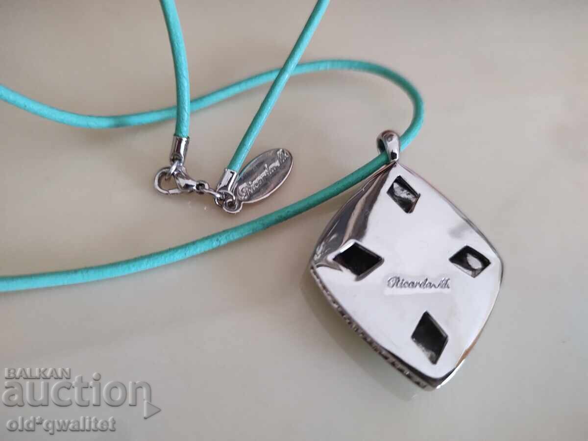 Delivery of Beautiful summer necklace, pendant, ornament, designer Delivery of Beautiful summer necklace, pendant, ornament, designer