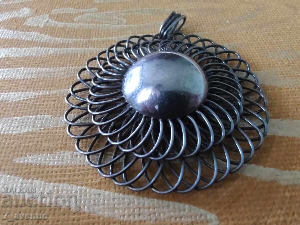 Медальон колие сребро розетка ръчна изработка 12.04.25 - 6