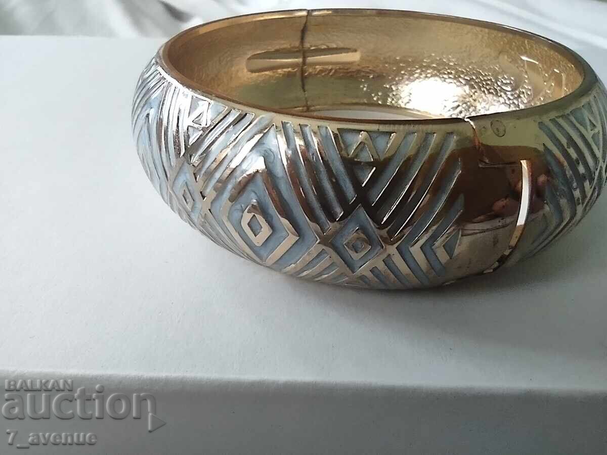 Brățară, de marcă, marcată, foarte frumoasă 18.04.2025 - 7 Brățară, de marcă, marcată, foarte frumoasă 18.04.2025 - 7