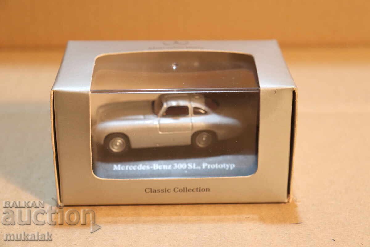 1:72 MERCEDES BENZ 300 SL PROTOTYPE TOY CAR MODEL