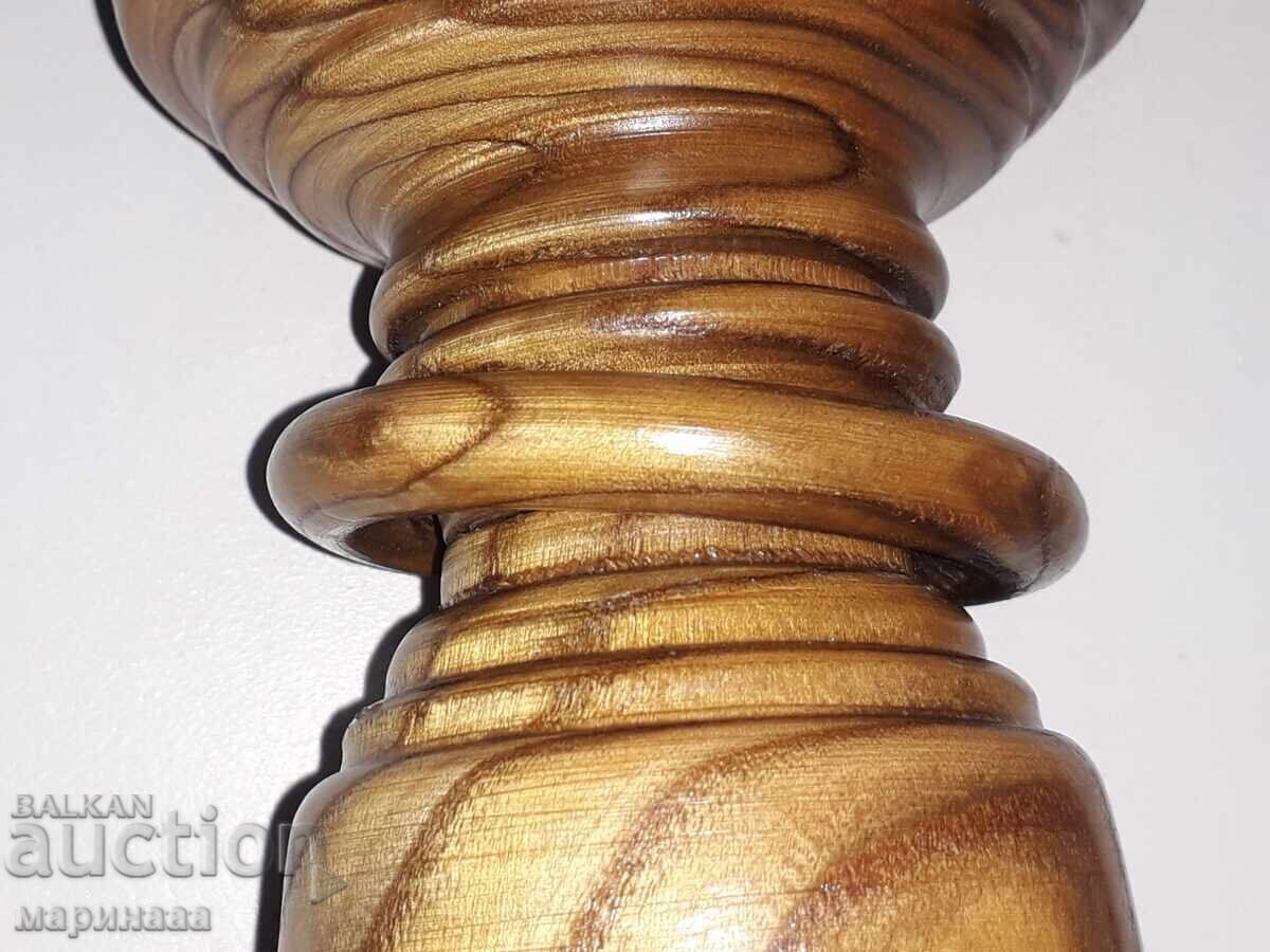 Delivery of CANDLE HOLDER. SHORT EXOTIC WOOD WITH "LOOP" Delivery of CANDLE HOLDER. SHORT EXOTIC WOOD WITH "LOOP"
