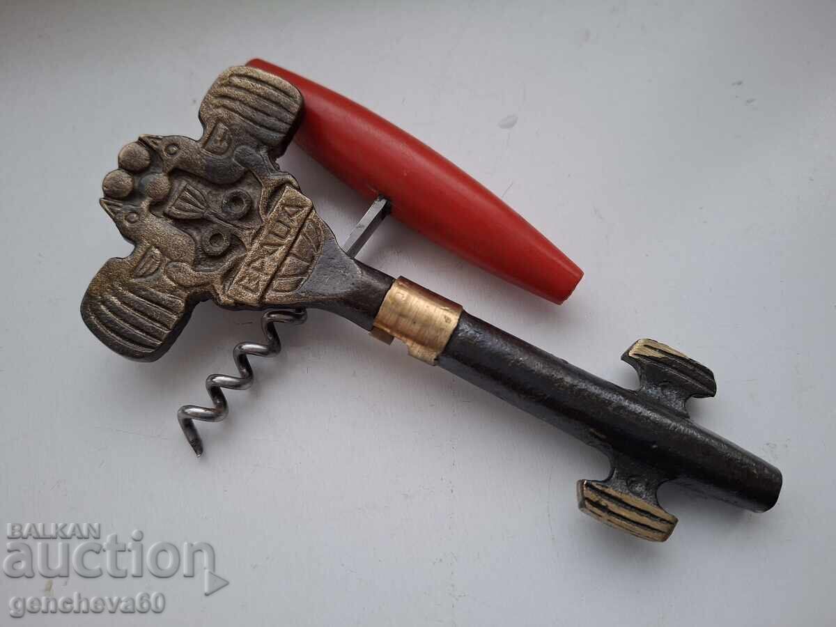 Auction  Retro bronze corkscrew opener - Vratsa