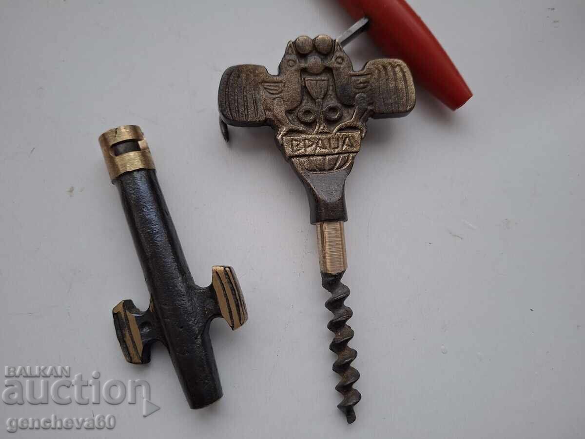 Доставка на Ретро бронзов тирбушон отварачка - Враца Доставка на Ретро бронзов тирбушон отварачка - Враца