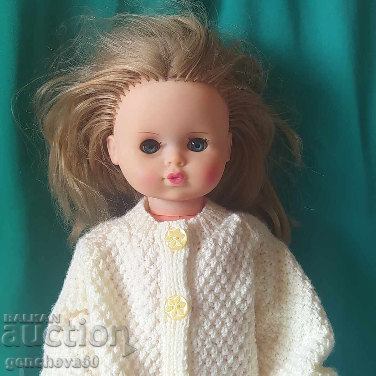 Доставка на Ретро кукла Ели Доставка на Ретро кукла Ели