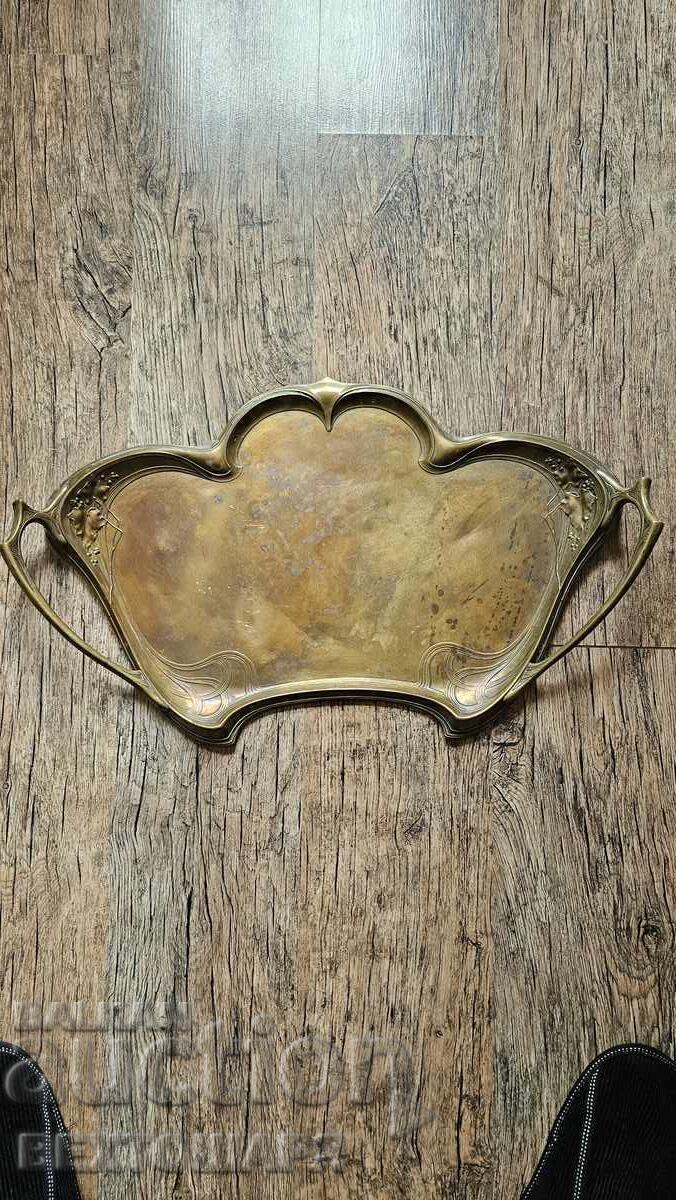 СТАР ГОЛЯМ НЕМСКИ ПОДНОС - WMF с цена 260.00 лв. | € 132.94