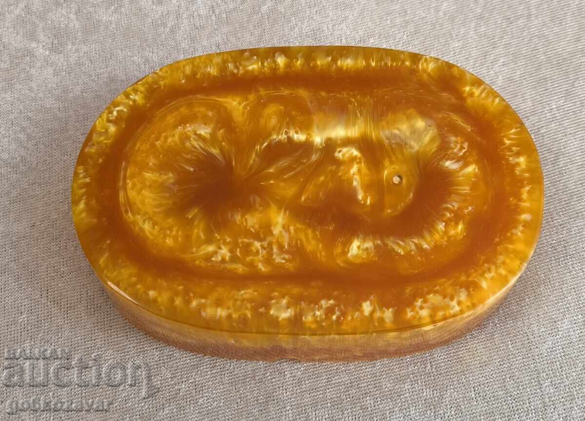 Delivery of Ashtray artificial amber catalin NRB Brand new! 70s Delivery of Ashtray artificial amber catalin NRB Brand new! 70s