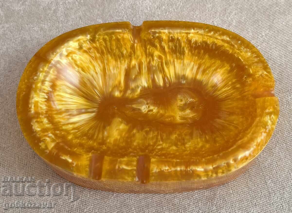 Ashtray artificial amber catalin NRB Brand new! 70s Ashtray artificial amber catalin NRB Brand new! 70s