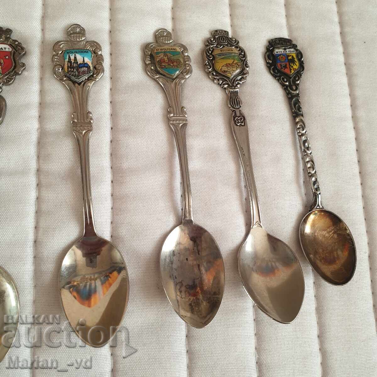 Аукцион Сувенирни посребрени лъжички