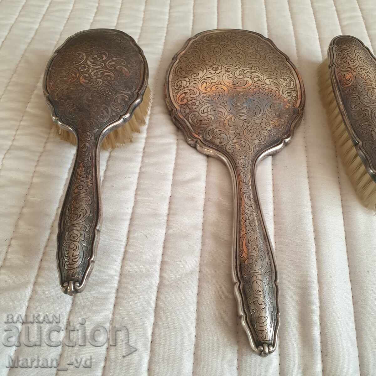 Δημοπρασία Ασημένιο ρετρό σετ για μαλλιά και ρούχα