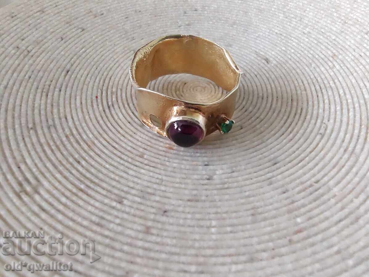 LUXURIOUS SILVER RING with Garnet - Almandine FANTASTIC with price 397.00 BGN | € 202.98 LUXURIOUS SILVER RING with Garnet - Almandine FANTASTIC with price 397.00 BGN | € 202.98
