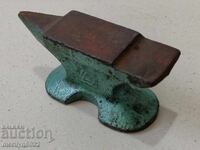 Veche nicovală de bijutier, unealtă, instrument