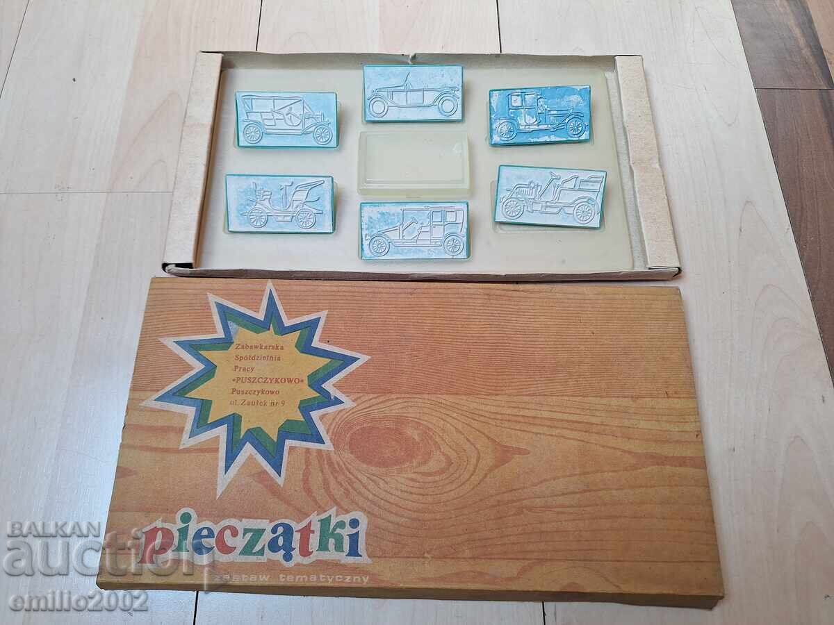 Παιδικό παιχνίδι σφραγίδες παλιά αυτοκίνητα ρετρό σοσιαλισμός Παιδικό παιχνίδι σφραγίδες παλιά αυτοκίνητα ρετρό σοσιαλισμός