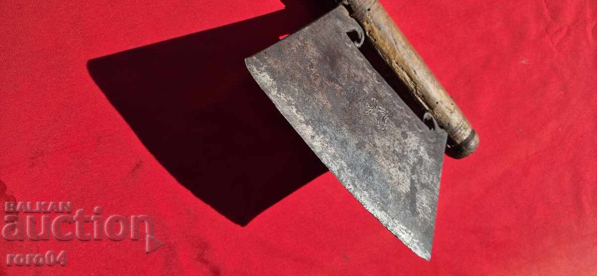 ΚΡΟΝΟΣ - ΣΦΥΡΗΤΟ - 7