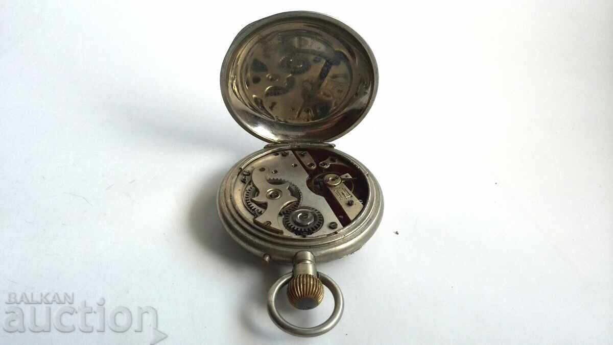 Аукцион Стар джобен часовник работещ Аукцион Стар джобен часовник работещ