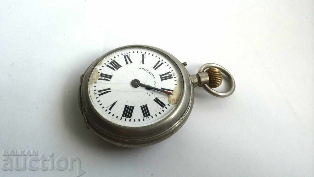 Стар джобен часовник работещ Стар джобен часовник работещ