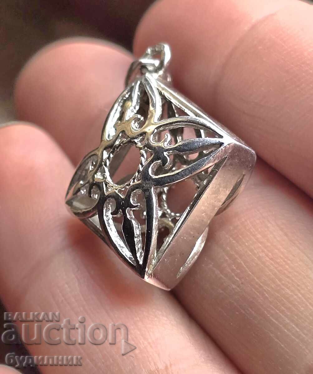 Ασημένιο μενταγιόν. Ξεκινώ πάνω από 100 Δημοπρασίες. Δείτε και άλλα με τιμή 22.99 BGN | € 11.75 Ασημένιο μενταγιόν. Ξεκινώ πάνω από 100 Δημοπρασίες. Δείτε και άλλα με τιμή 22.99 BGN | € 11.75