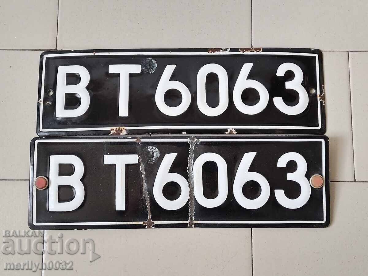 Pair of numbers registration number from the vehicle enamel plate plate Pair of numbers registration number from the vehicle enamel plate plate