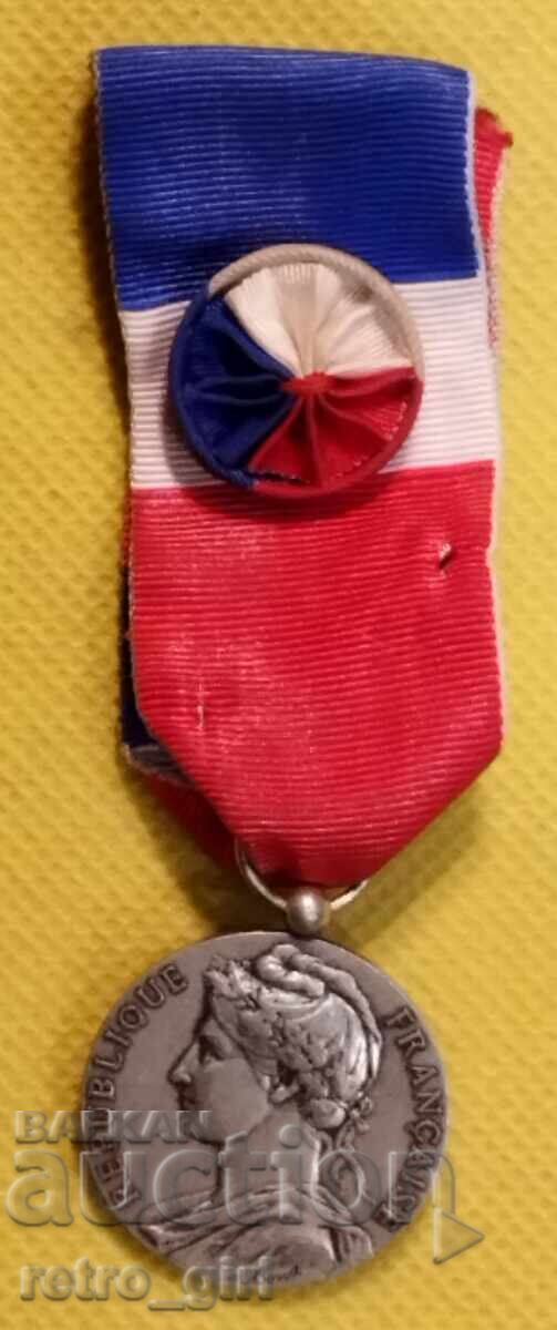 Γαλλικό μετάλλιο Γαλλικό μετάλλιο
