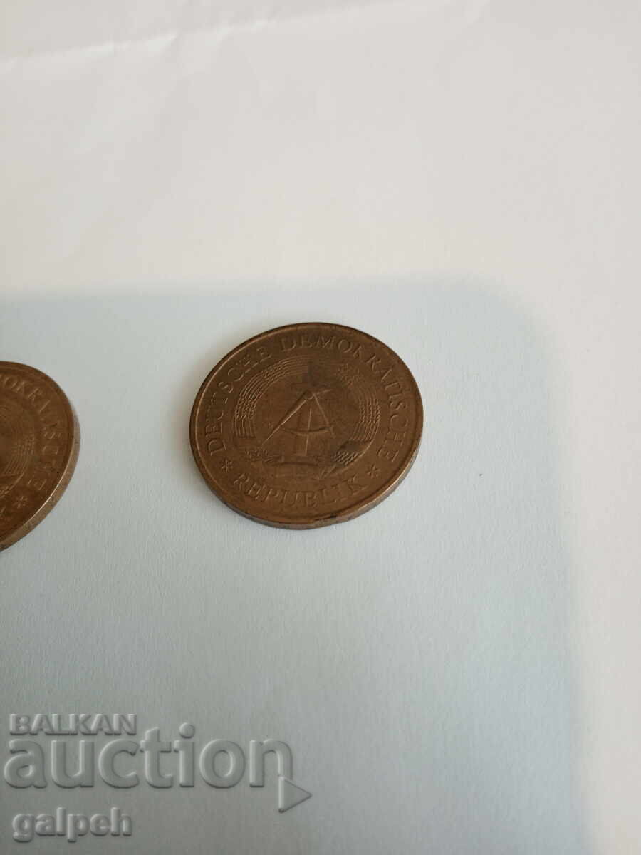 Παράδοση ΝΟΜΙΣΜΑΤΑ ΓΛΔ - 5 ΜΑΡΚΑ 1969 - 2 τμχ