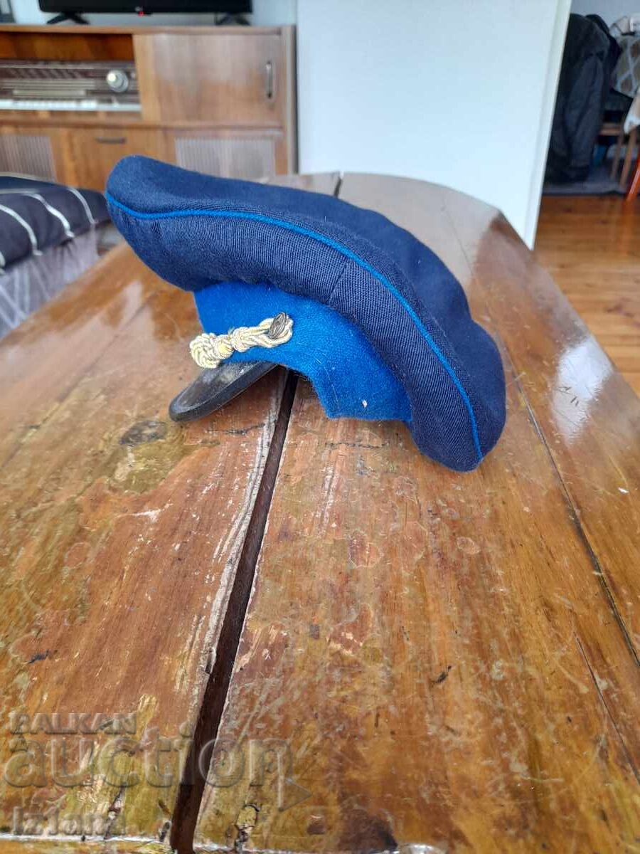 Παράδοση Παλιό στρατιωτικό καπέλο