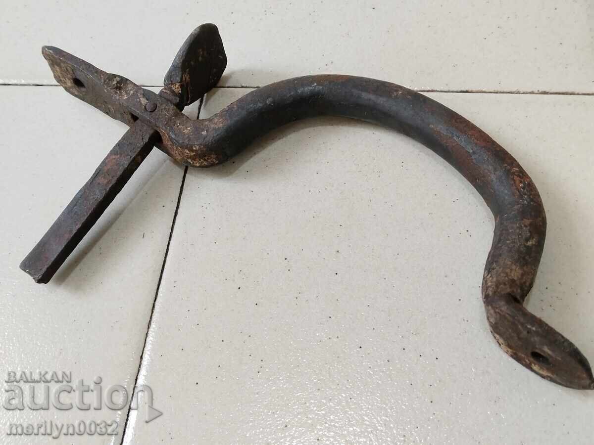 Старинно ковано резе, брава, мандало за старинна порта - 5