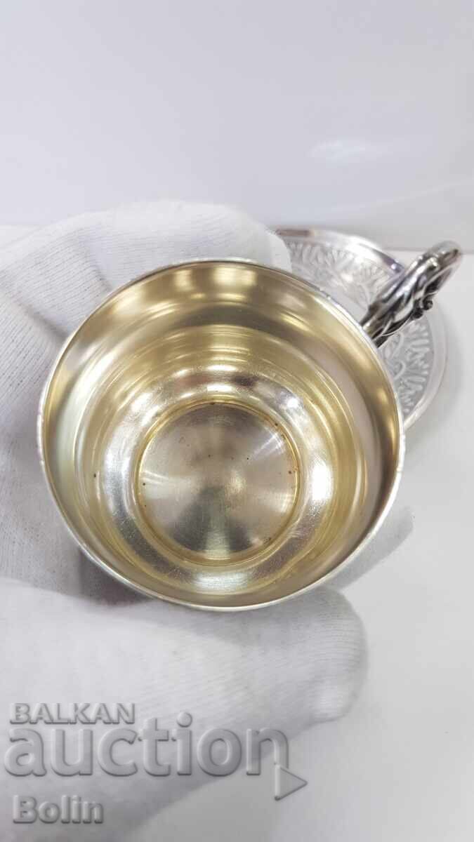 Παράδοση Κομψό ασημένιο φλιτζάνι με πιατάκι Γαλλία τέλη 19ου αιώνα